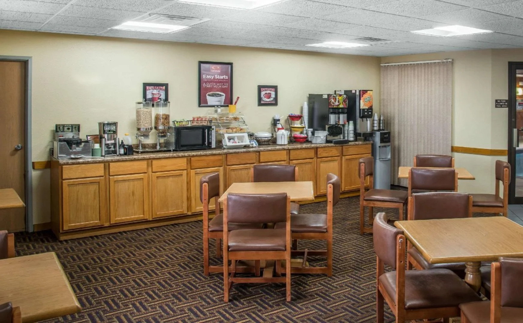 Coratel Inn & Suites By Jasper River Falls