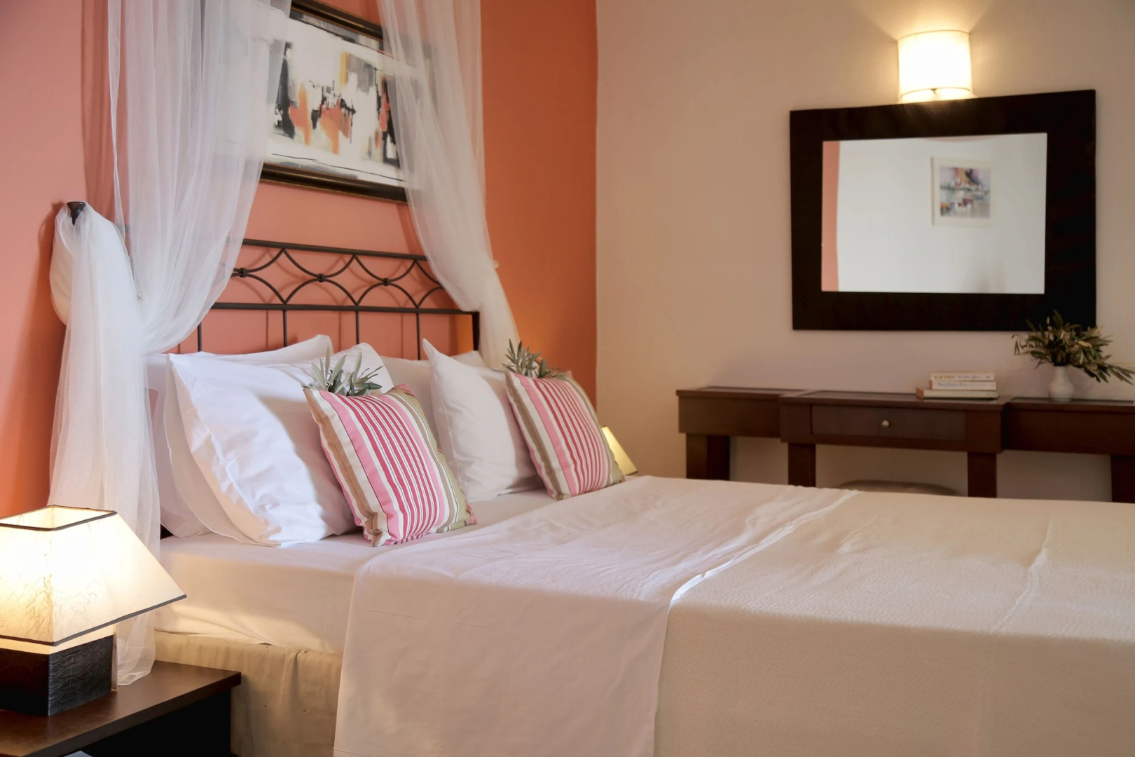 Yalis Hotel