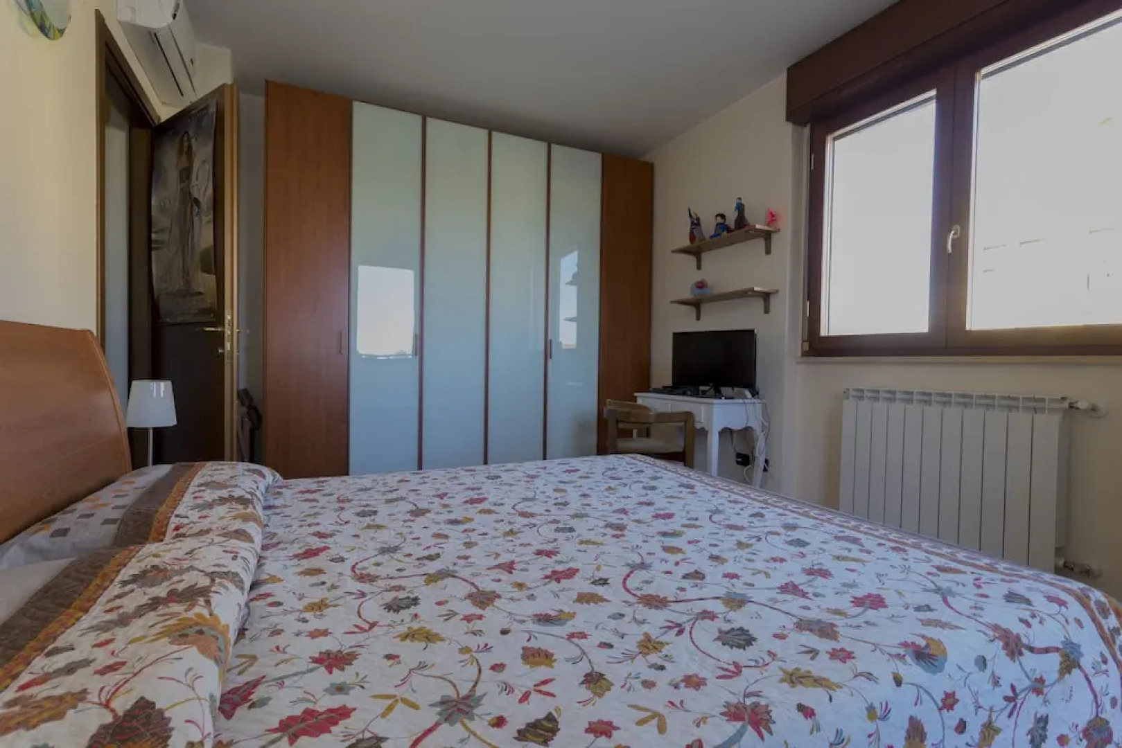 Rentopolis Rho - Volta