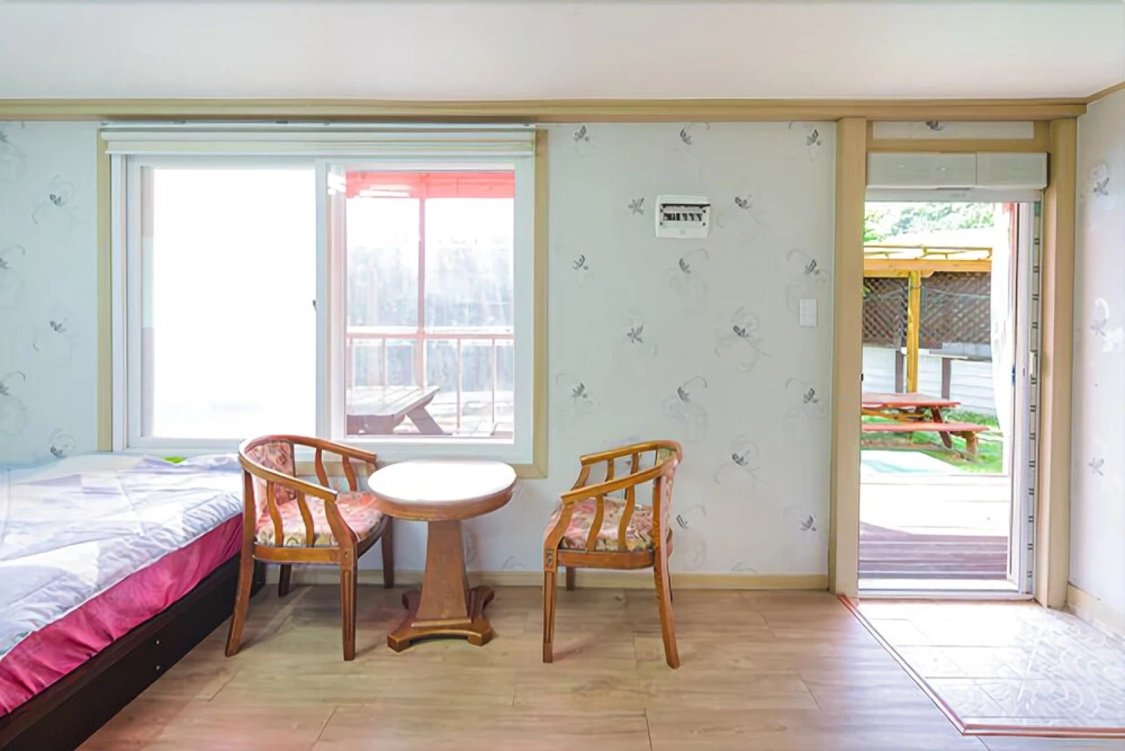 Pocheon Ant Village White House Pension