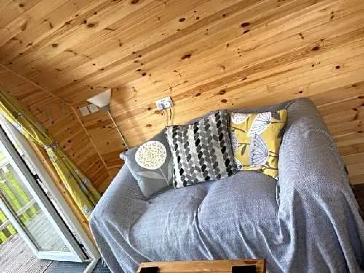 Swan View Lodge - North Uist