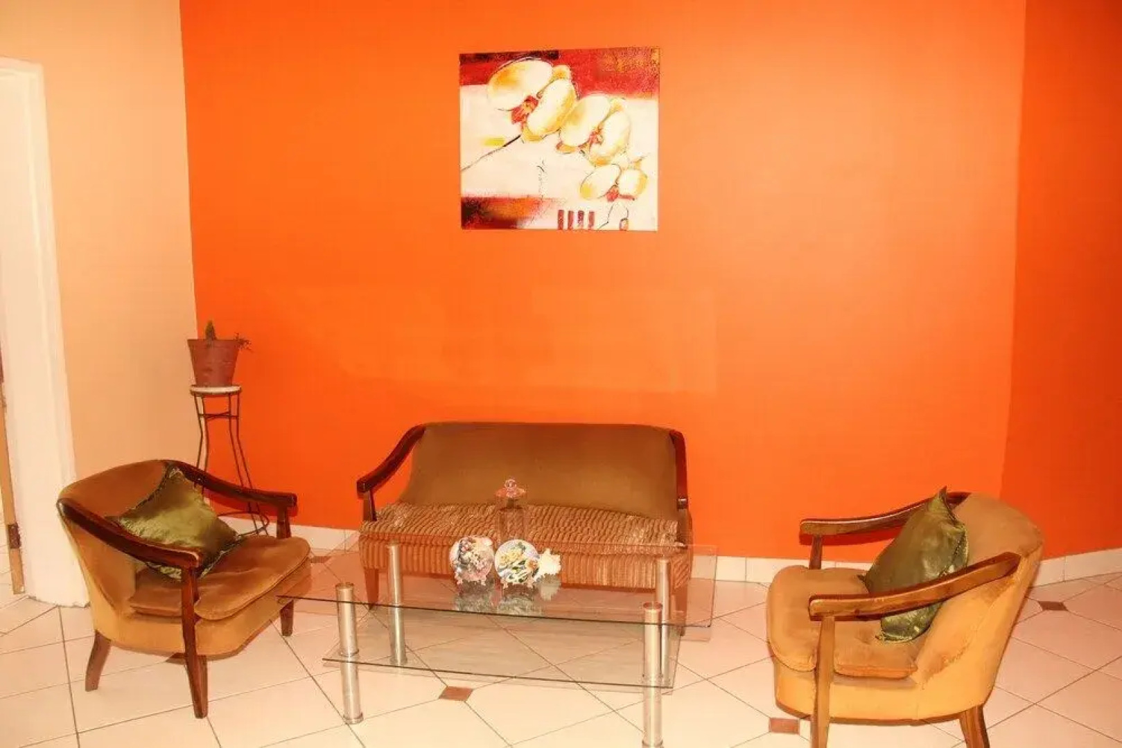 Borrowdale Ground Floor with Poolview