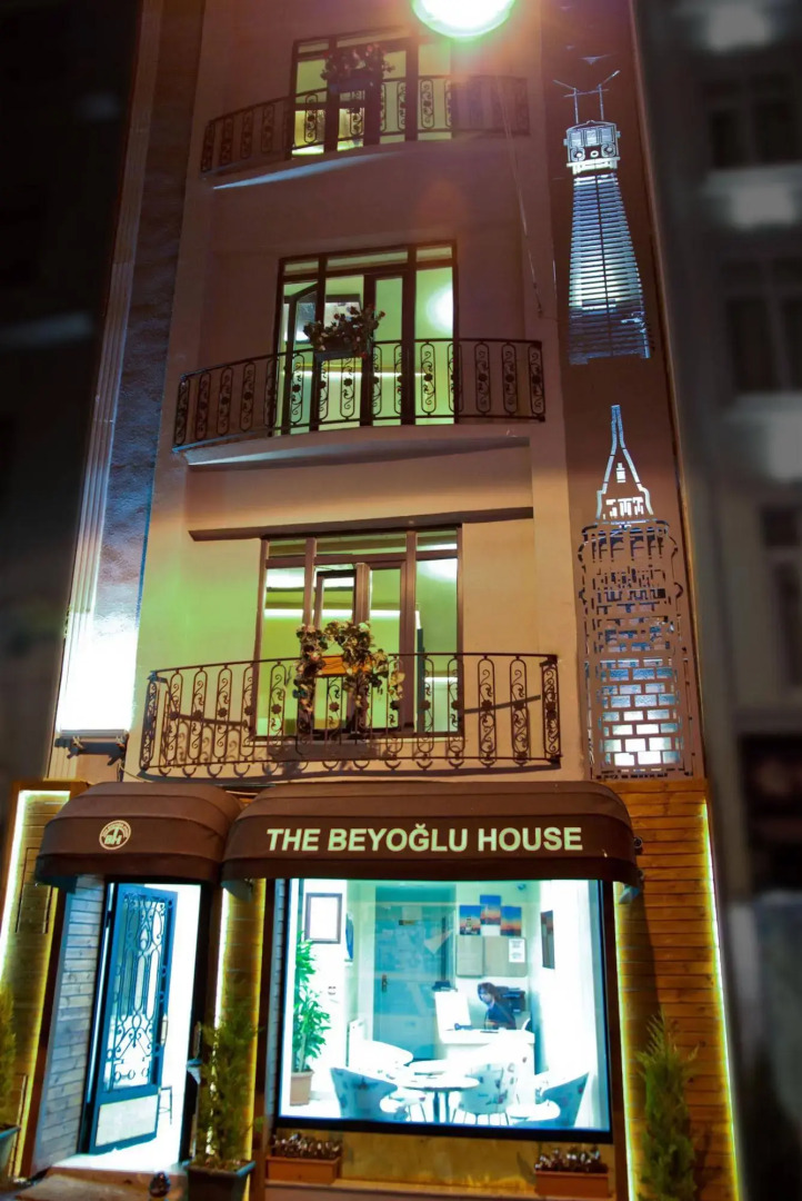 The Beyoglu House