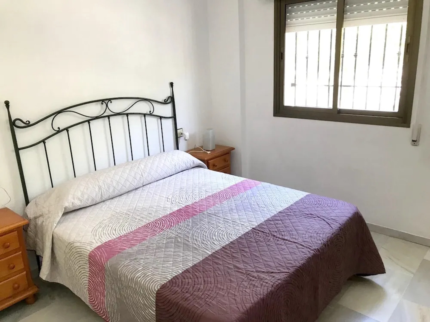 Apartment With 2 Bedrooms in Motril, With Pool Access and Wifi Near the Beach