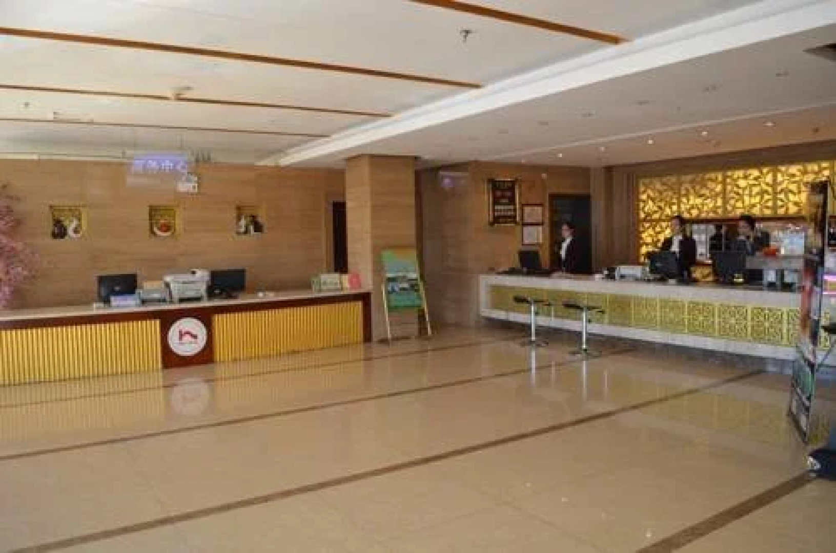 Jinyi Chain Hotel Hohhot Zhandong Road Moore City