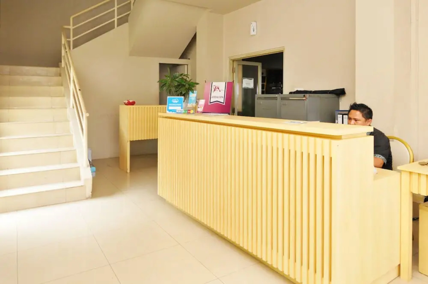 Airy Wenang Sutomo 4 Manado