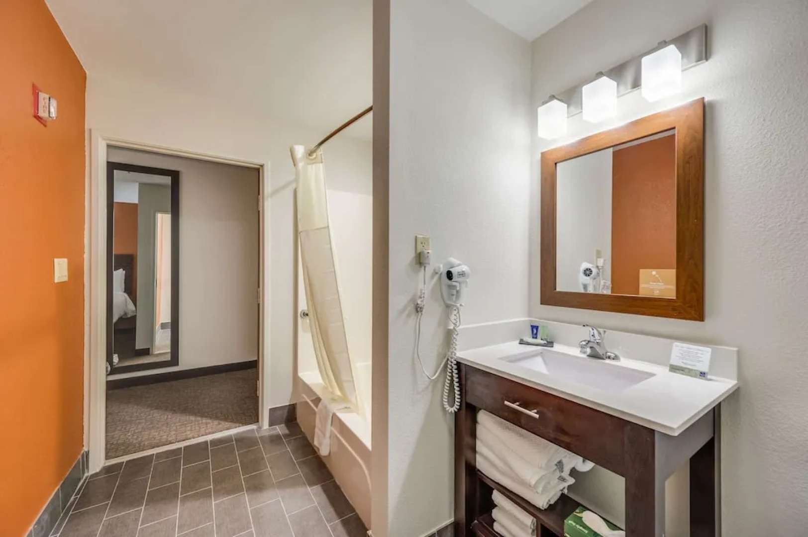 Microtel Inn & Suites by Wyndham Decatur