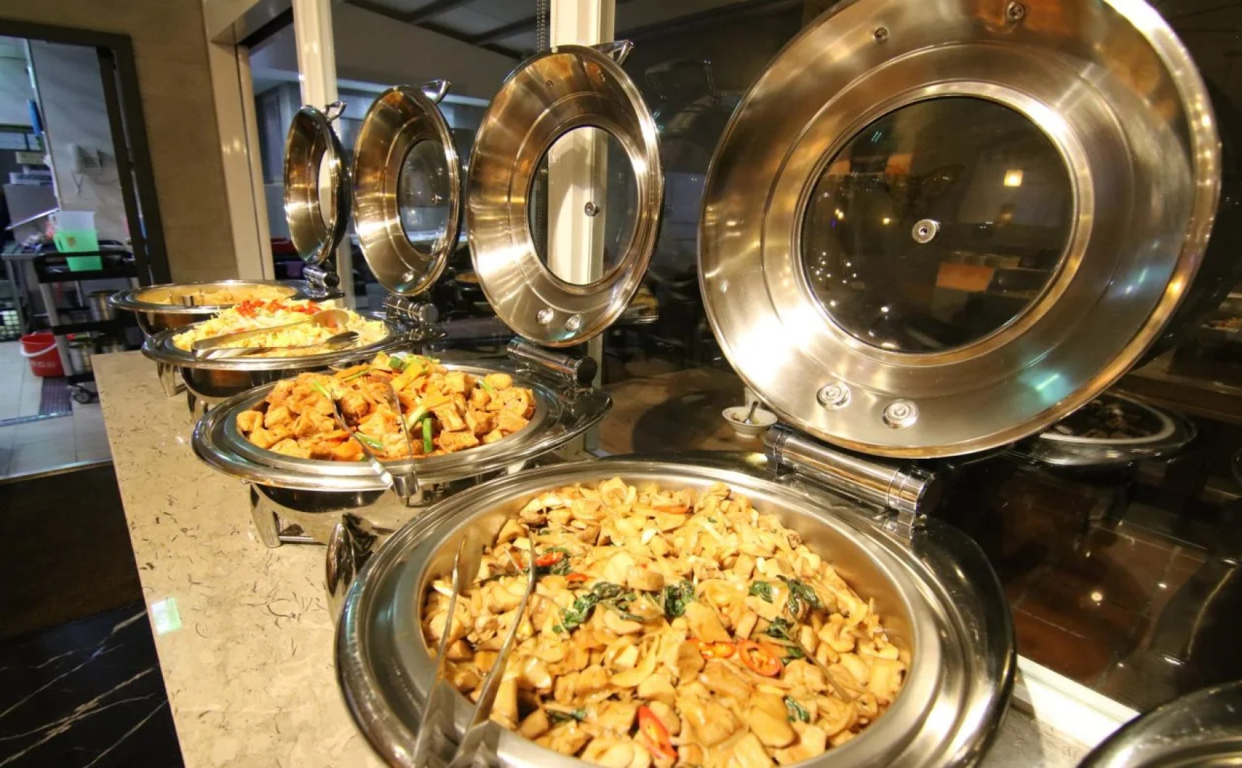 MOSHAMANLA Hotel-Main Station