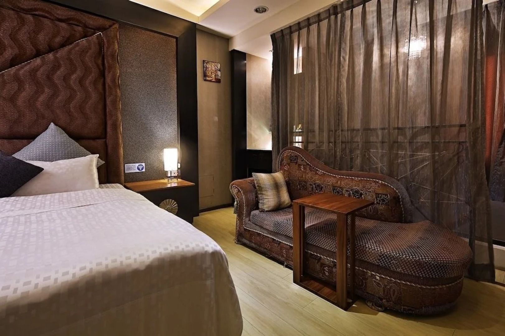 Prague Spring Boutique Motel