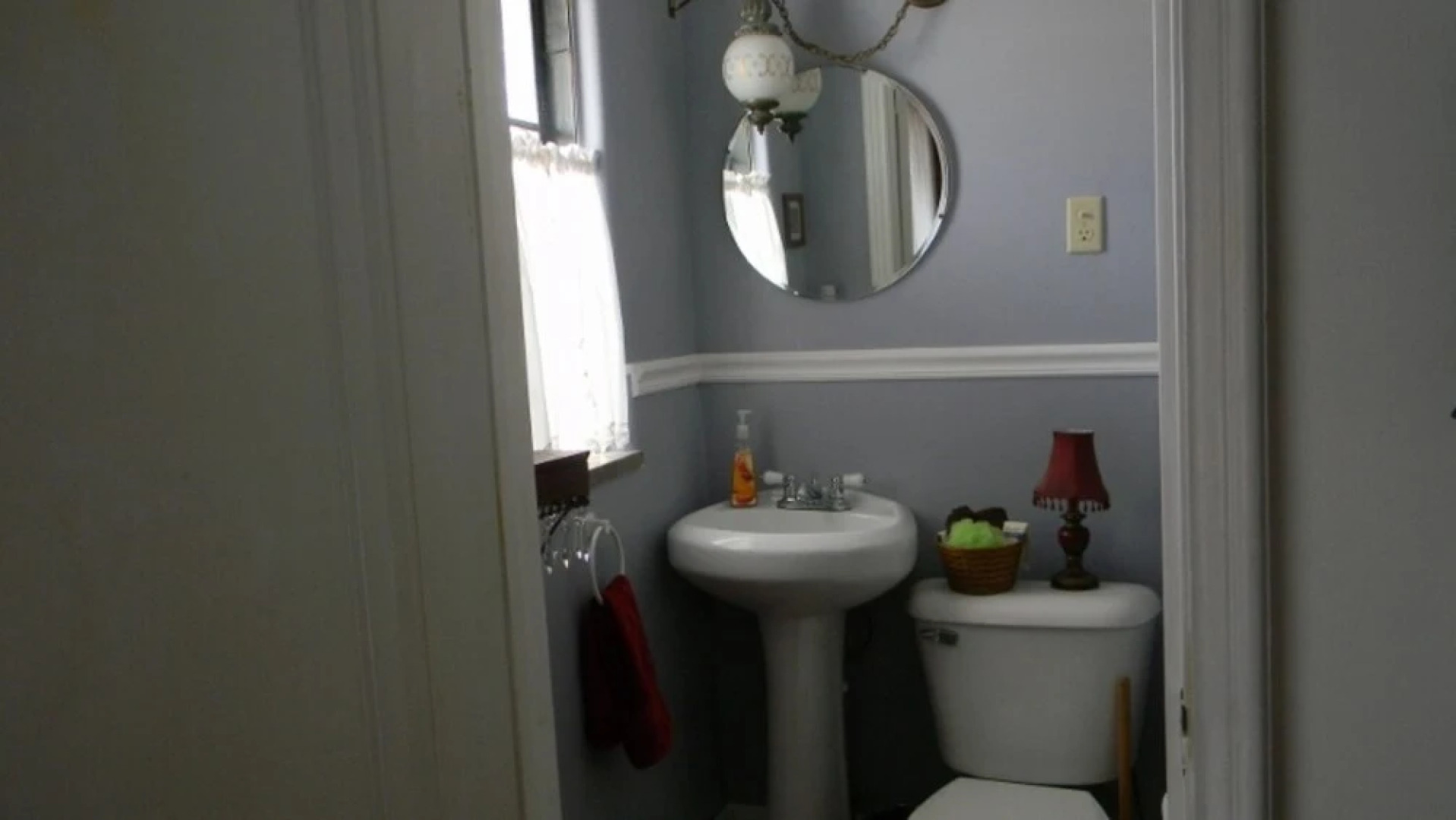 Maple Street Bed and Breakfast LLC