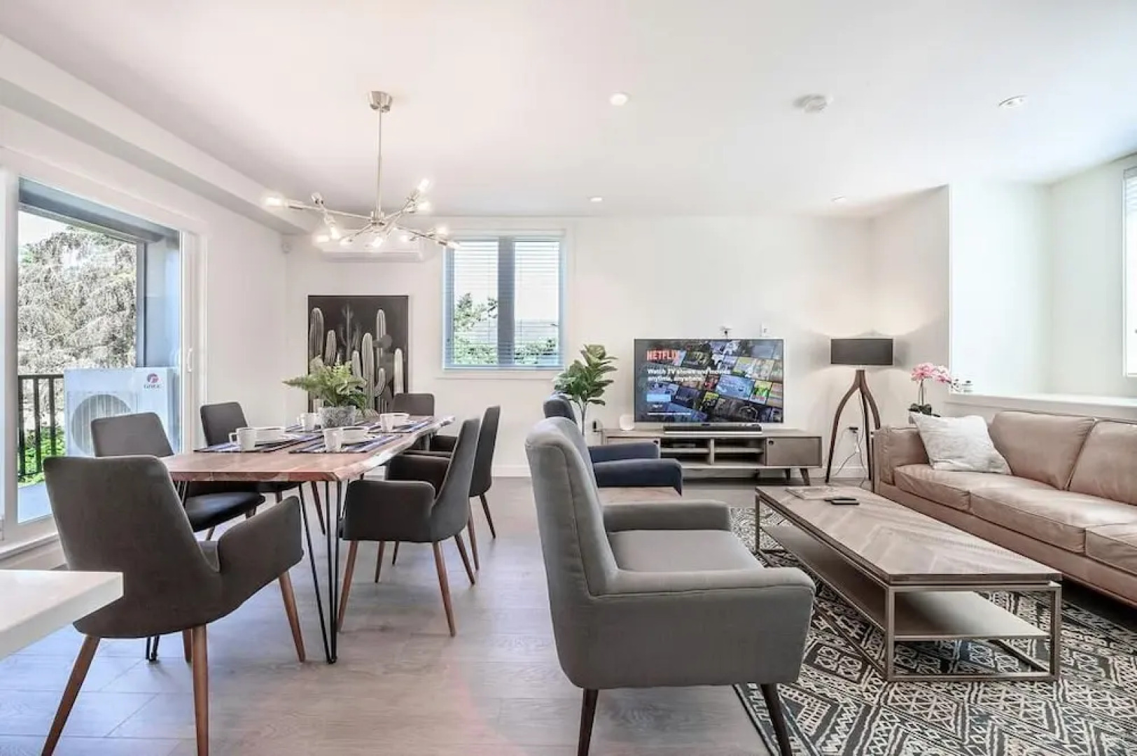 Luxury Townhouse by Elevate Rooms