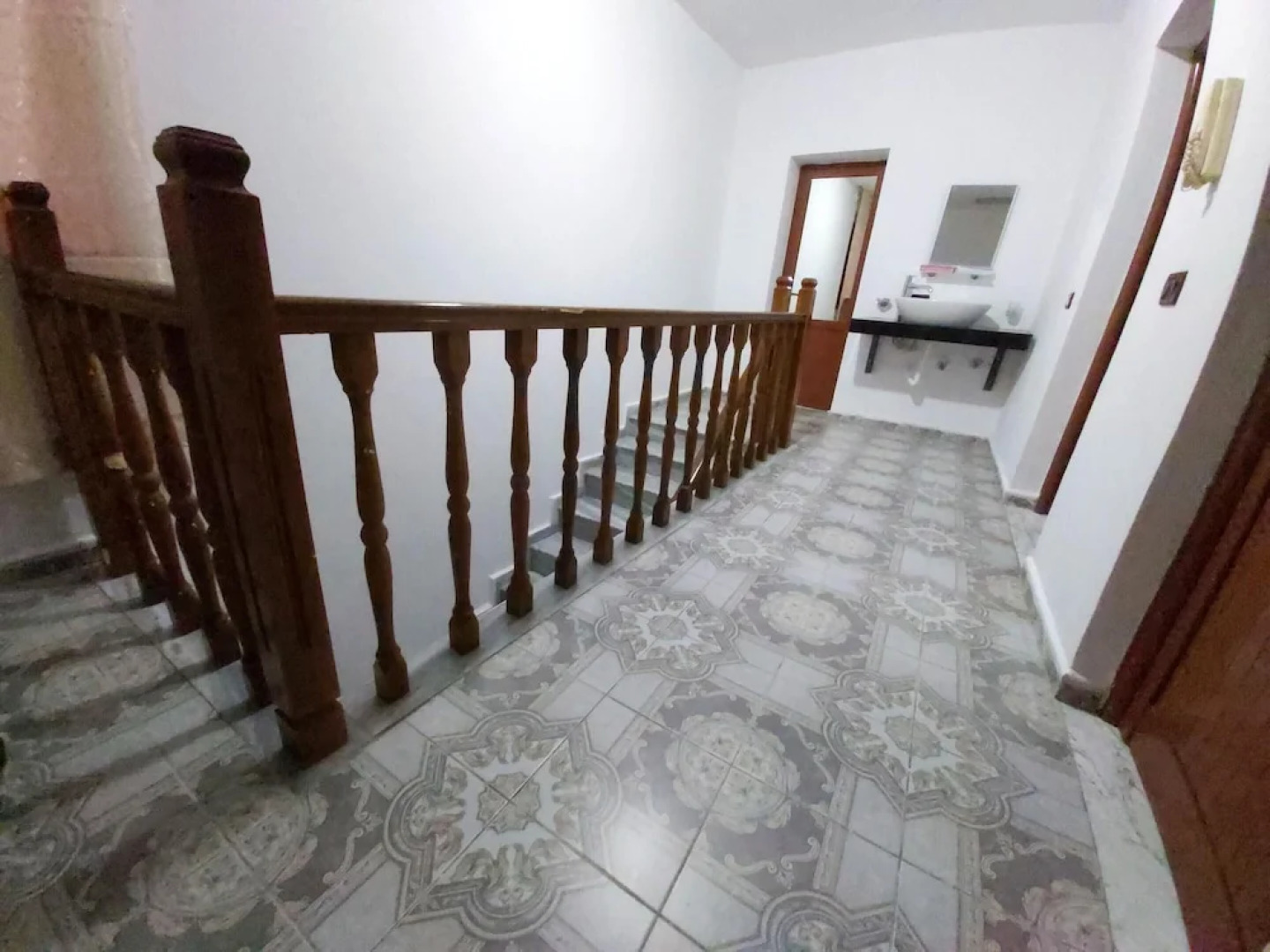 House With 2 Bedrooms in Berat, With Wifi