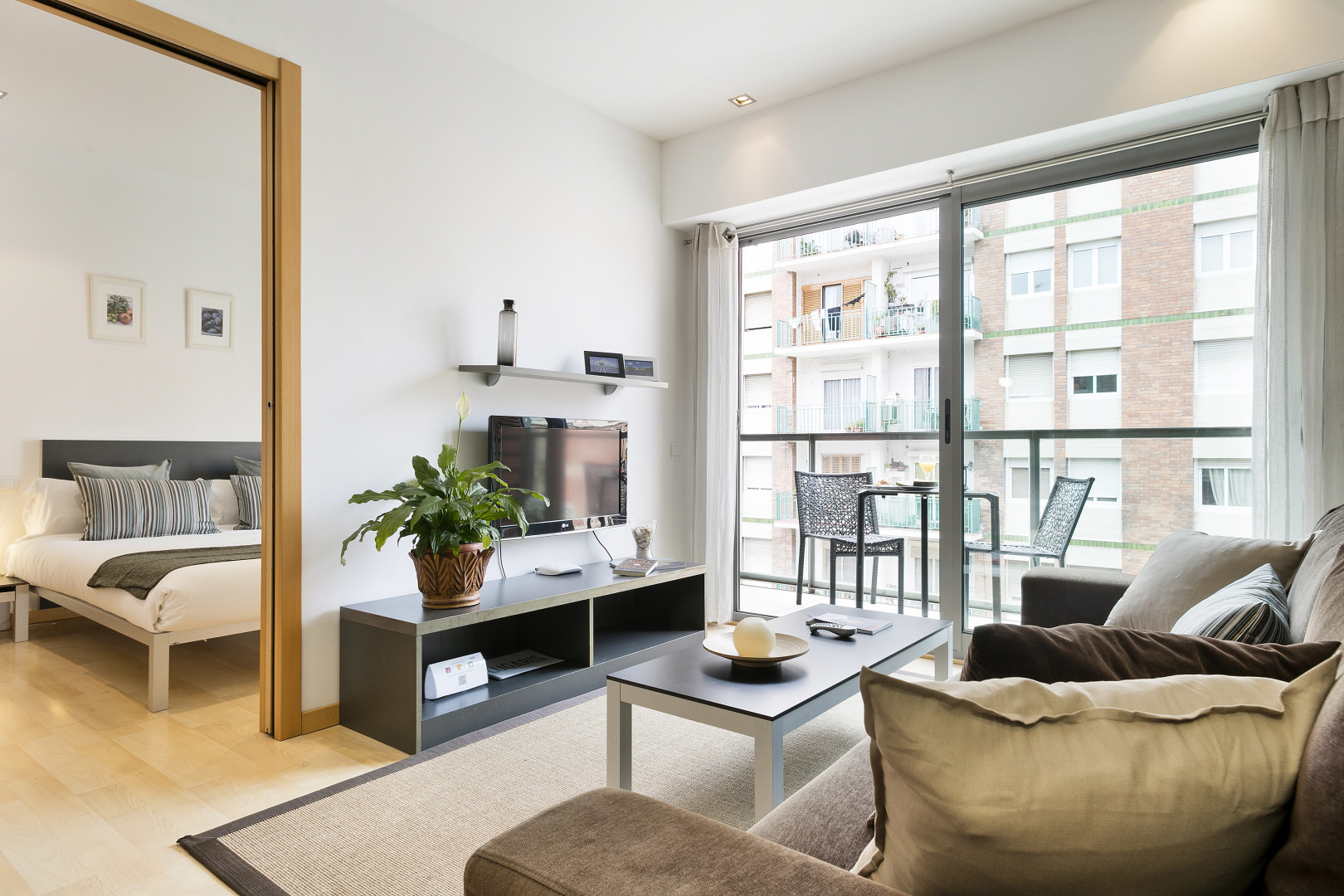 Lugaris Rambla - Apartments