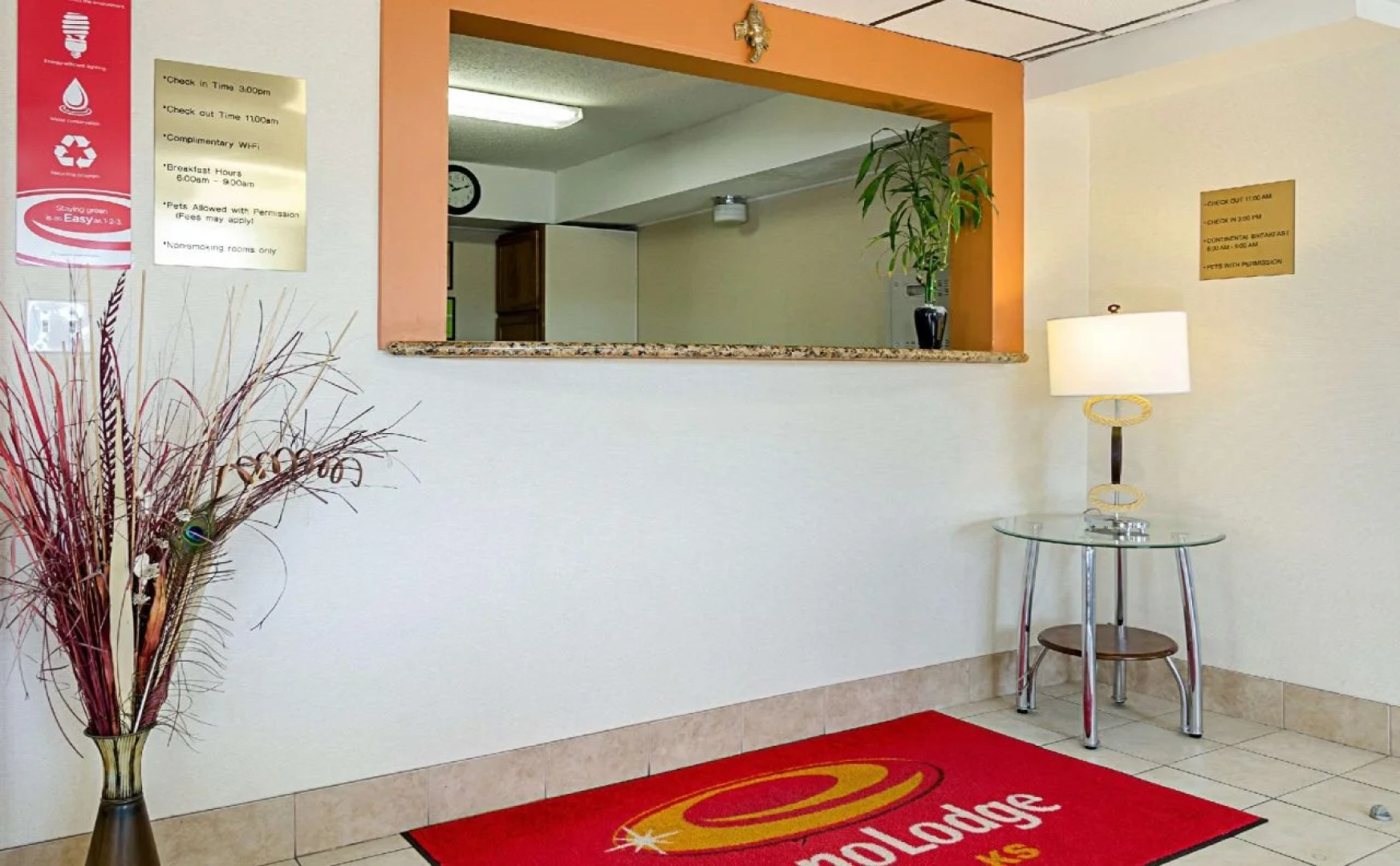 Econo Lodge Hays I-70