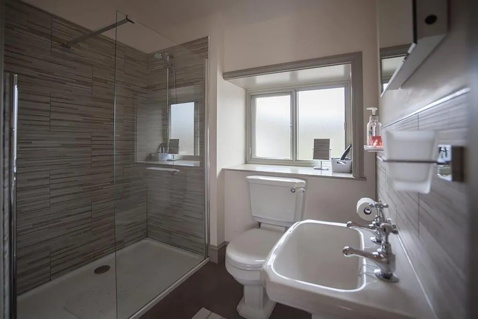 Linnet House, Shropshire