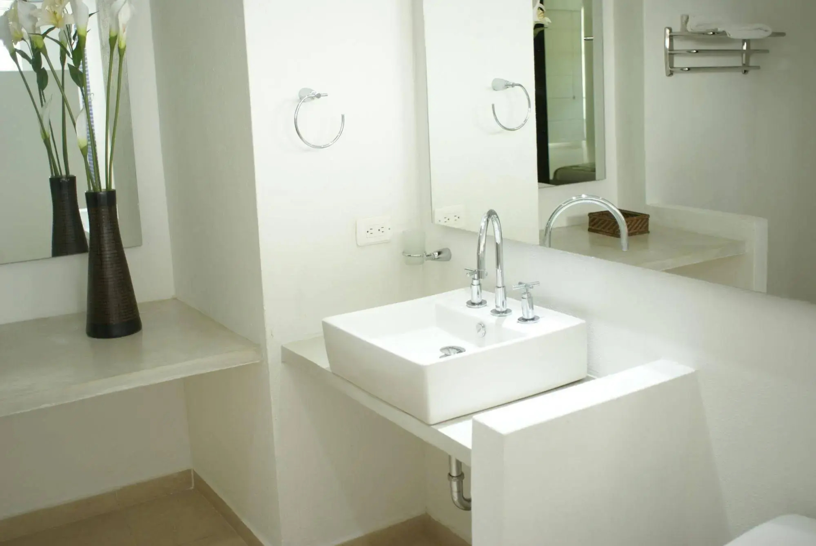 Hotel Vallclaire Suites