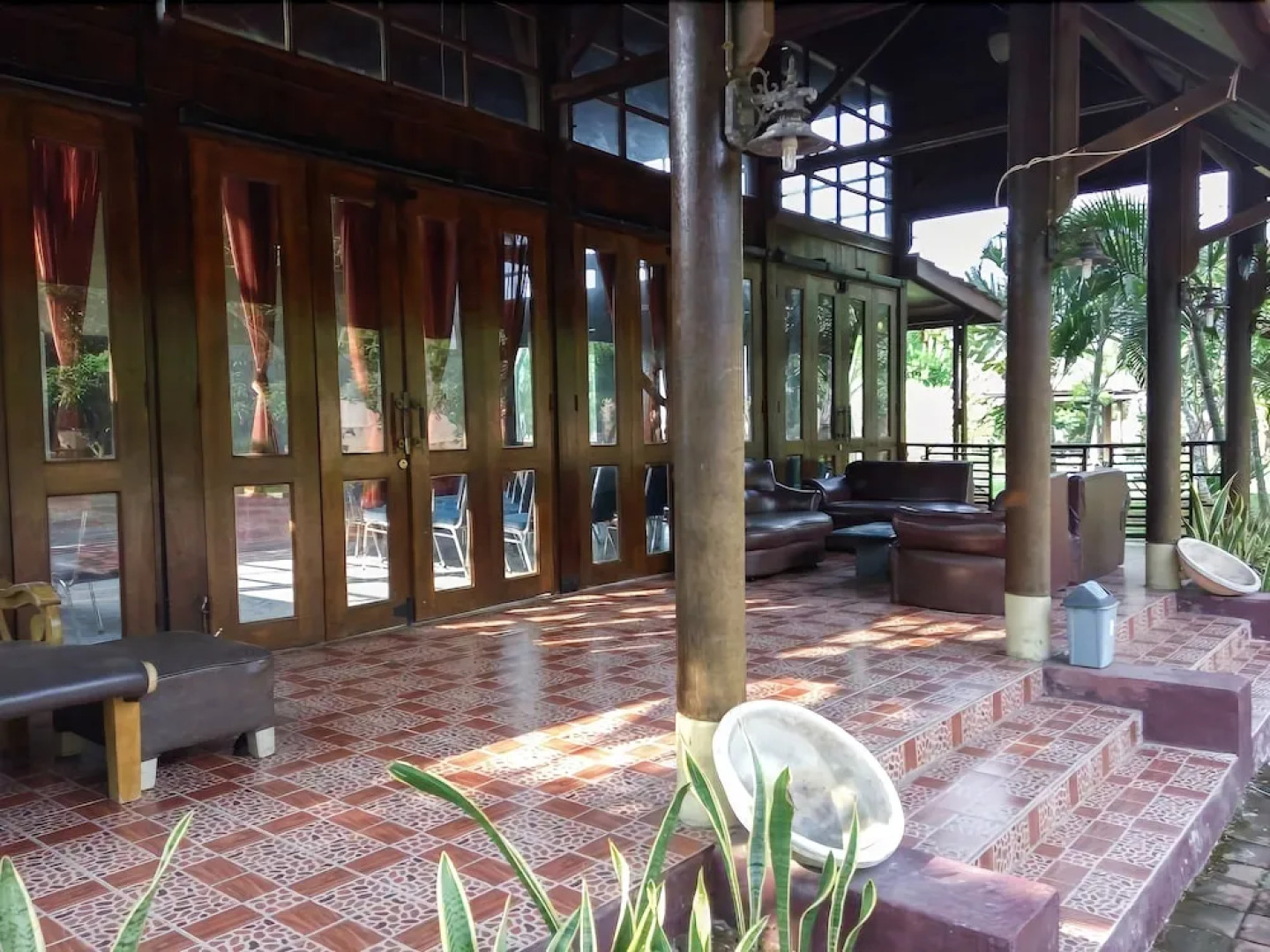 Anyer Palazzo by SKH