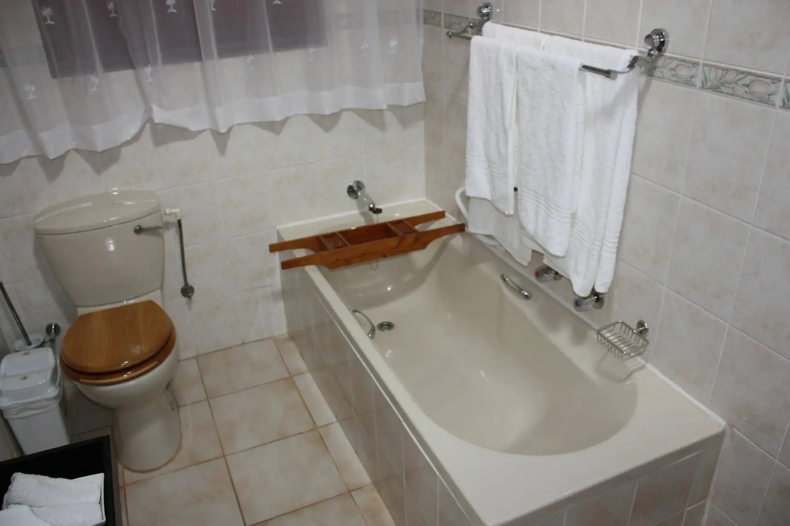 Somerset Lodge Montagau
