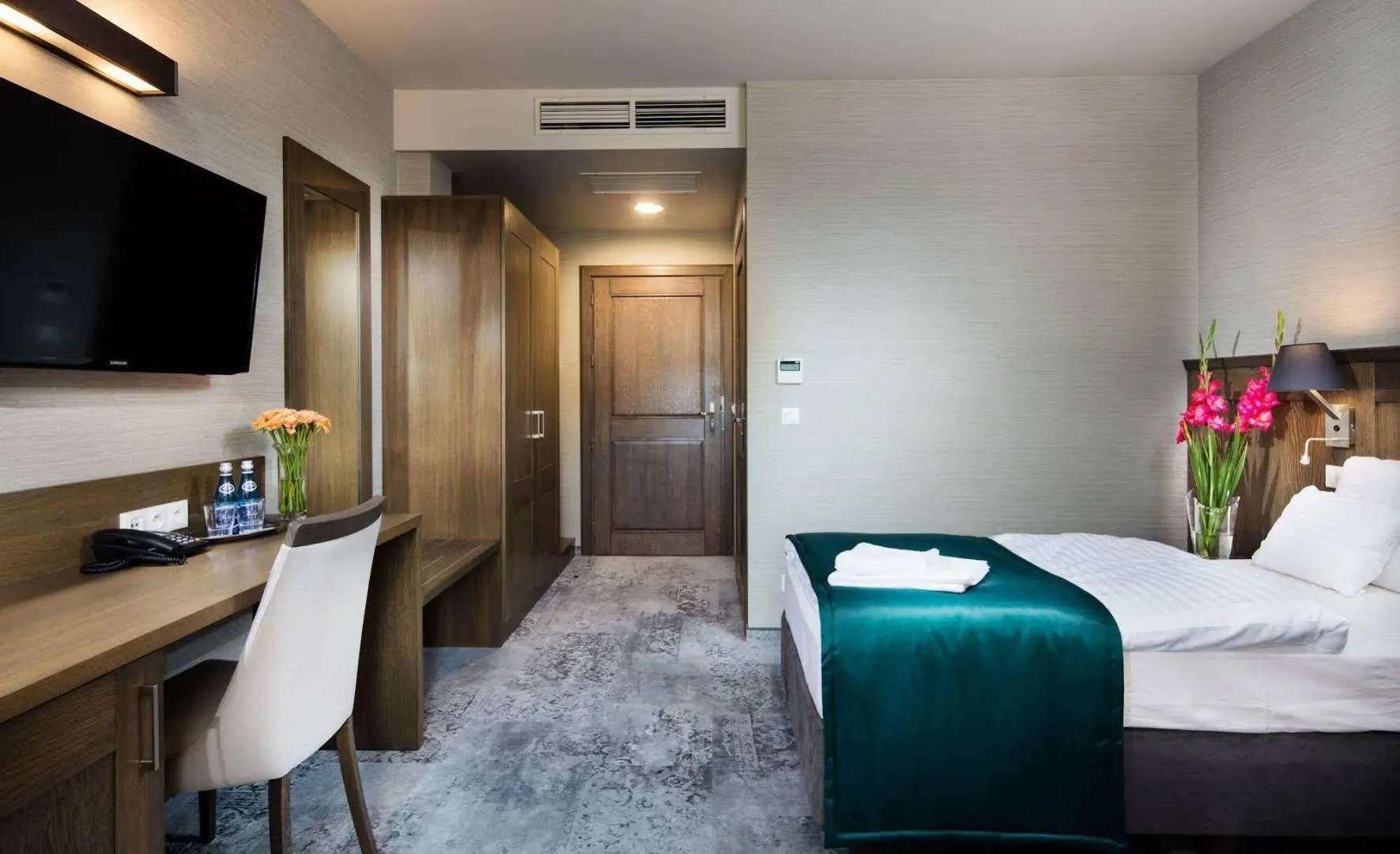 Hotel Szary Residence