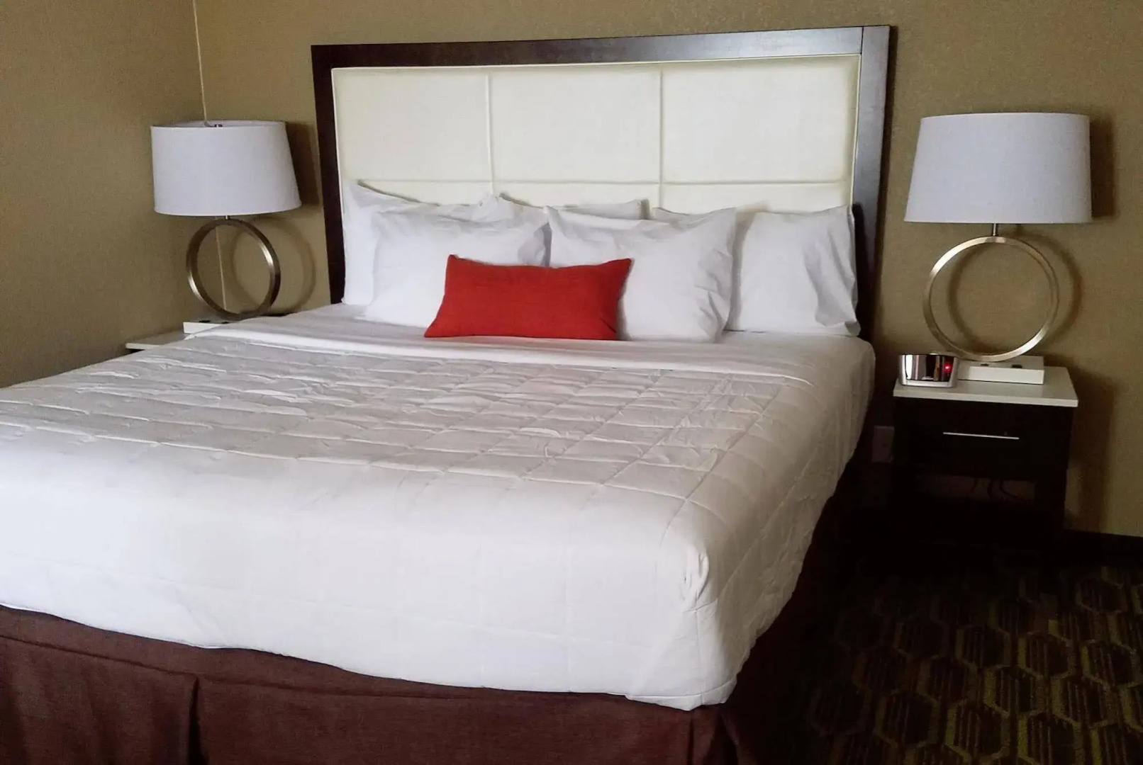 Hawthorn Suites by Wyndham Indianapolis North