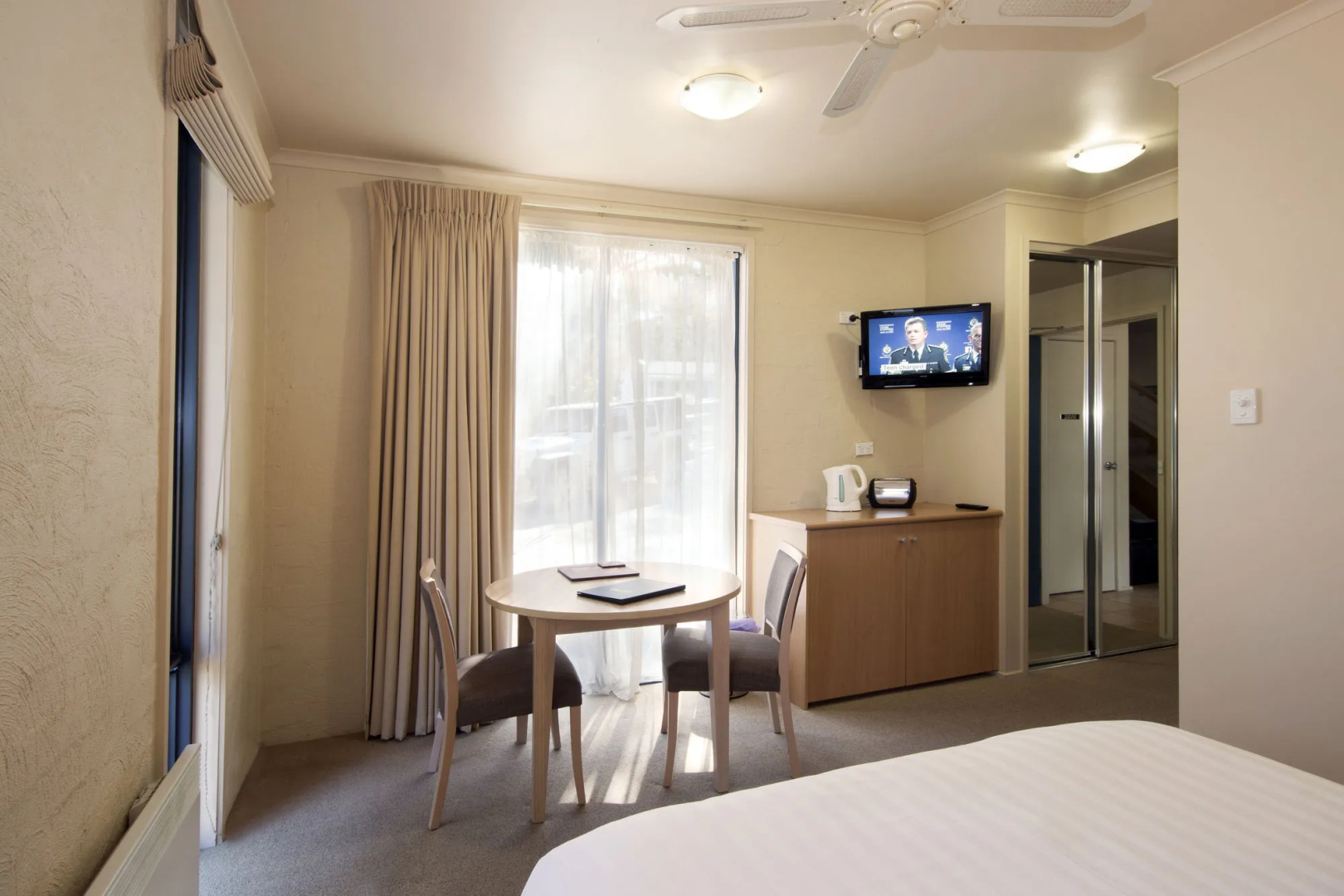 Chatby Lane Luxury Apartments B&B
