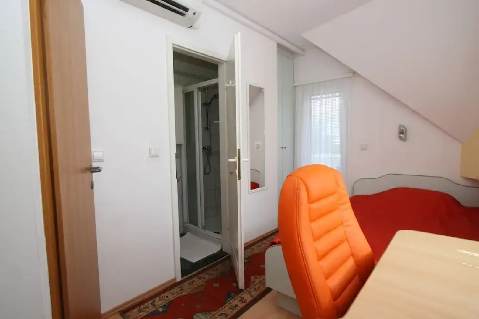 Rooms & Apartments Jana