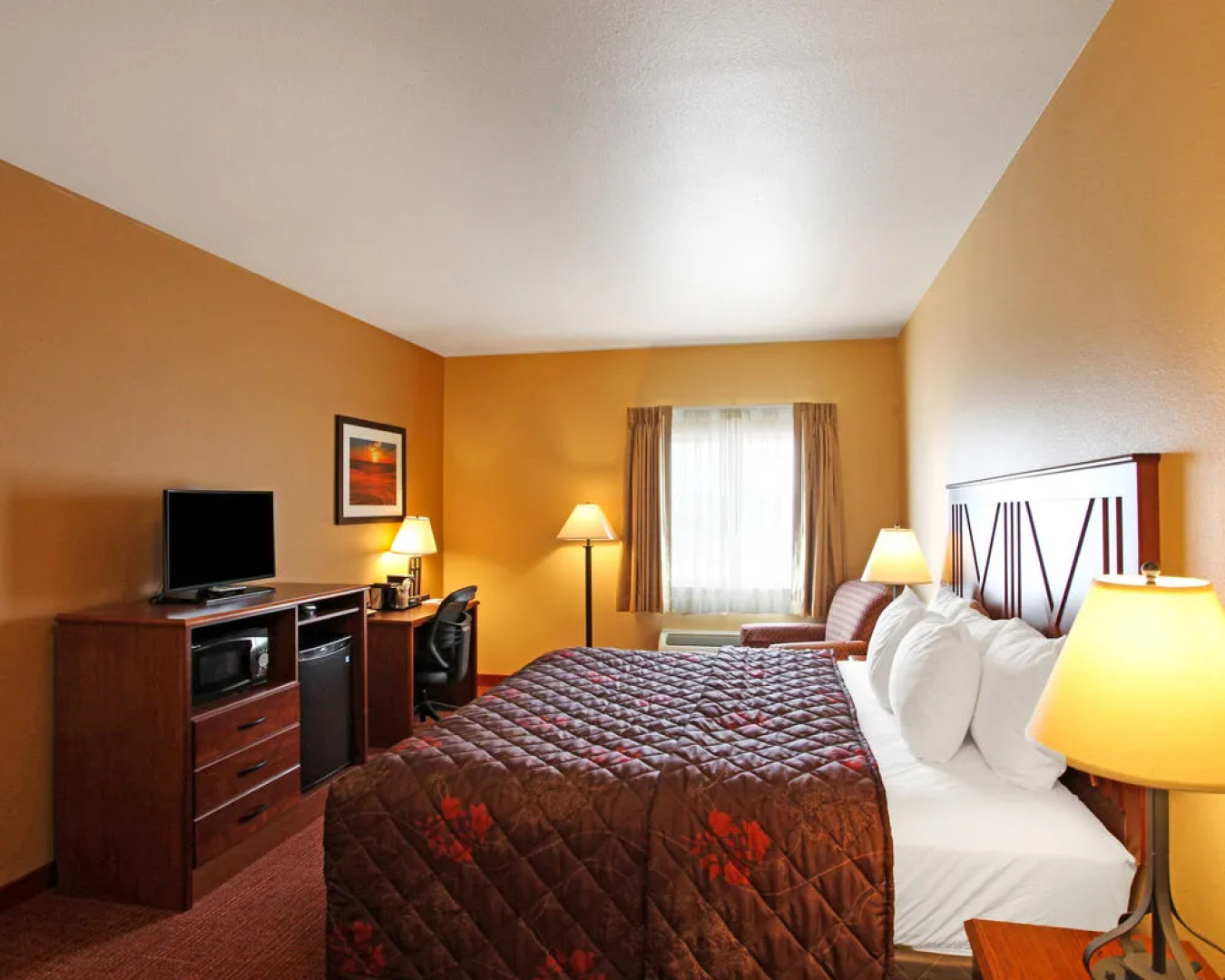 Rodeway Inn & Suites Phillipsburg