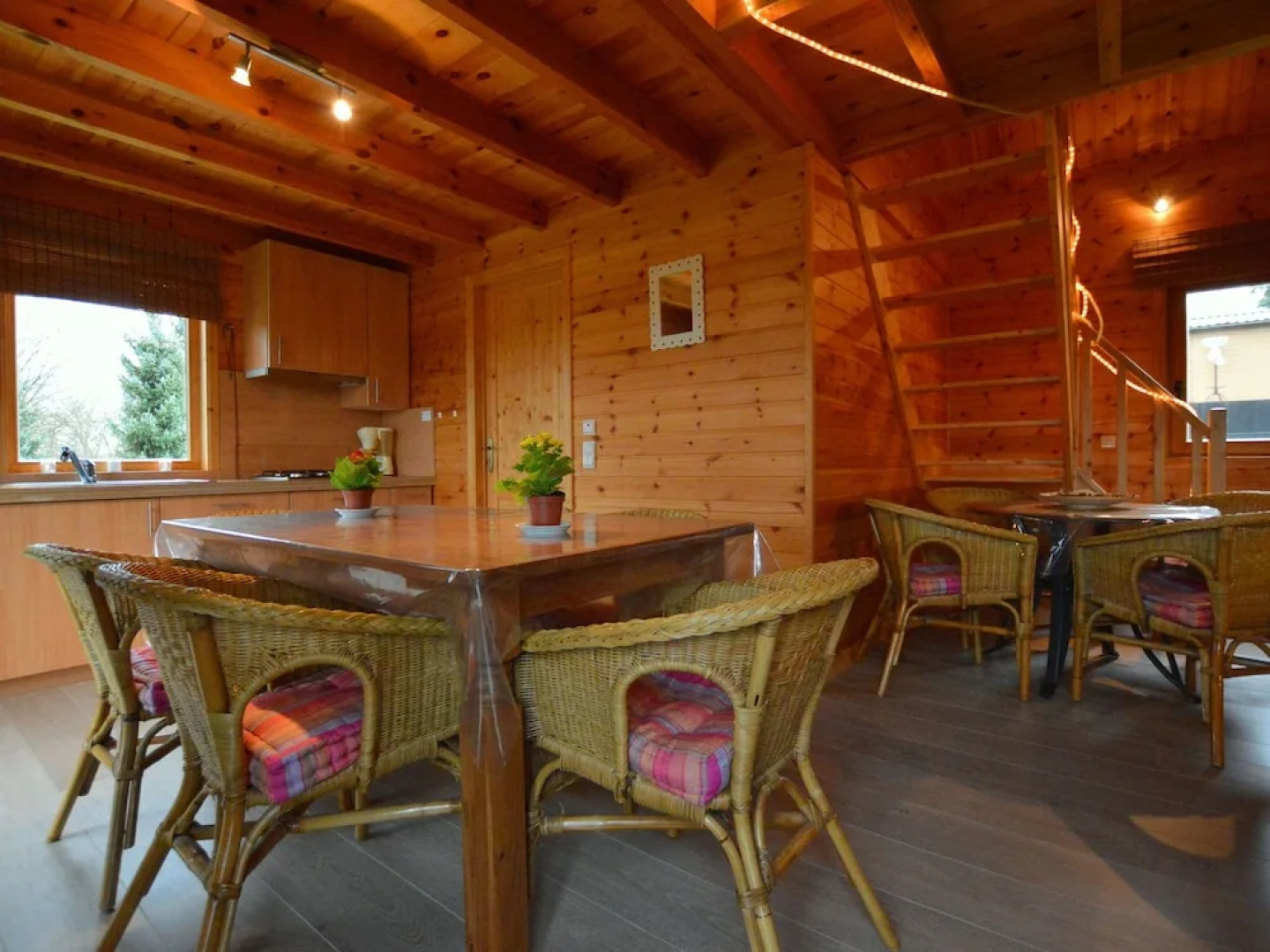 Chalet With Sauna, Fenced Garden and Beautiful Views near Dinant