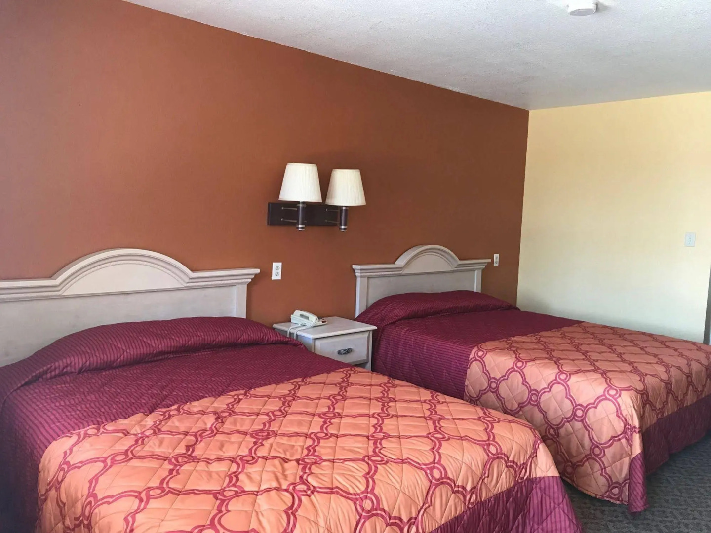 Heights Inn by Townhouse Harker Heights/Killeen