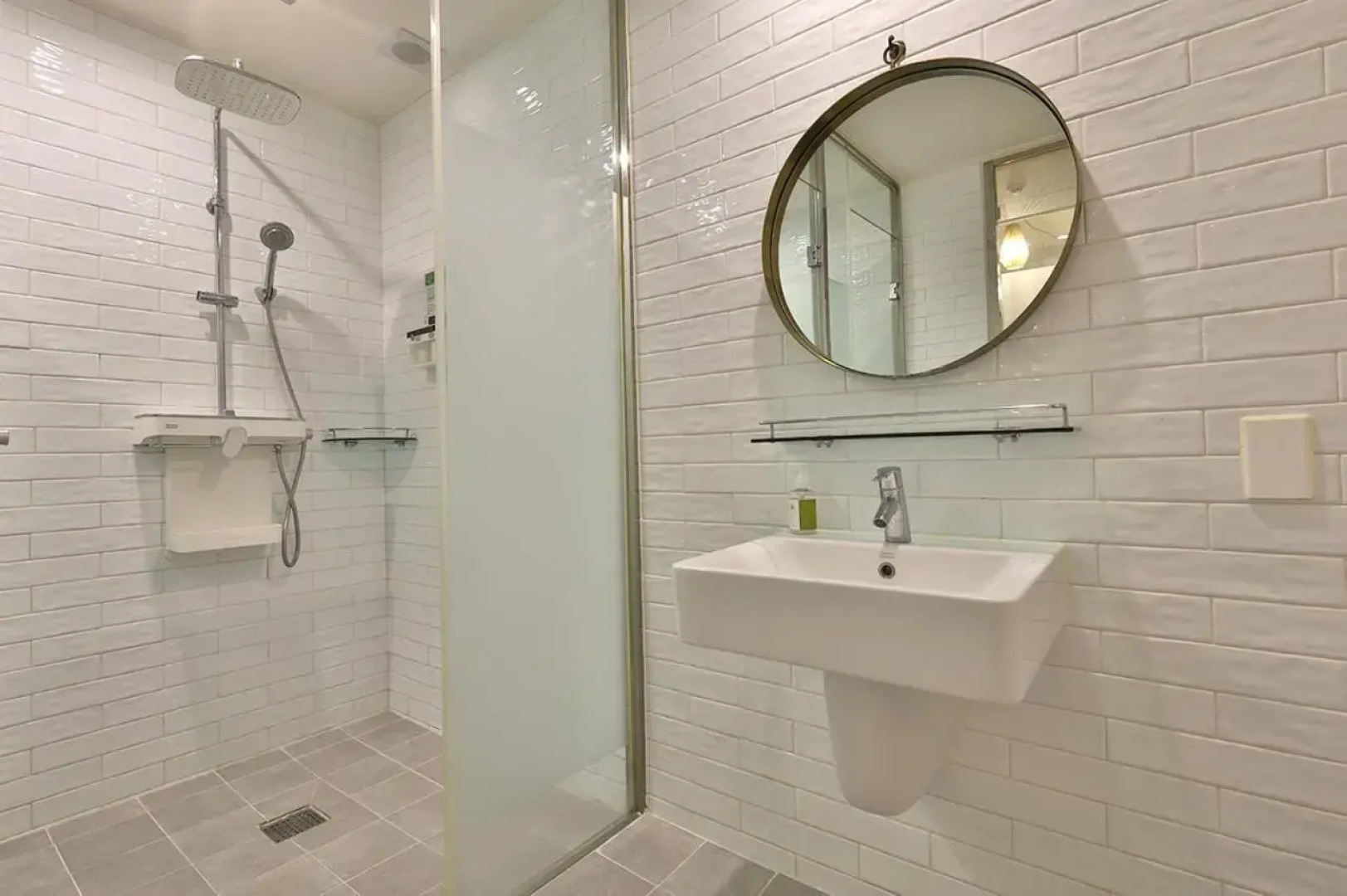 February Hotel Kimhae