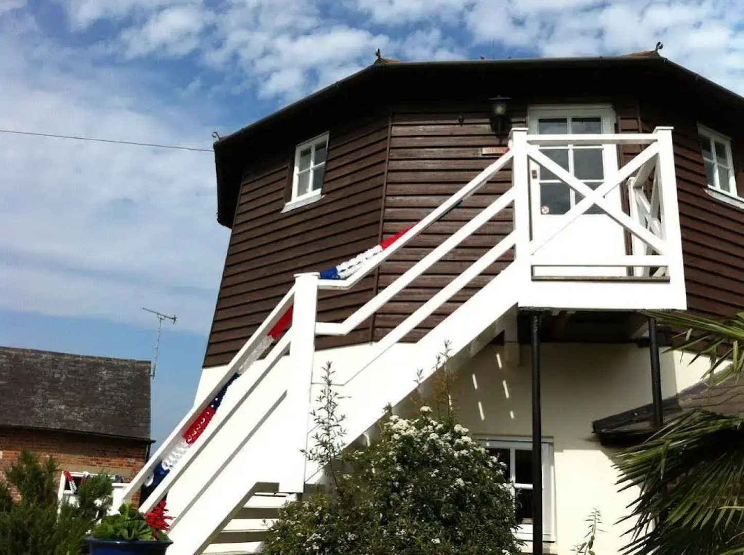 Hunston Mill Self Catering Cottages