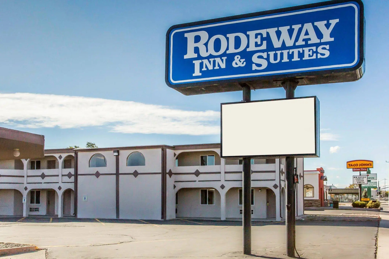 Riverton Inn & Suites