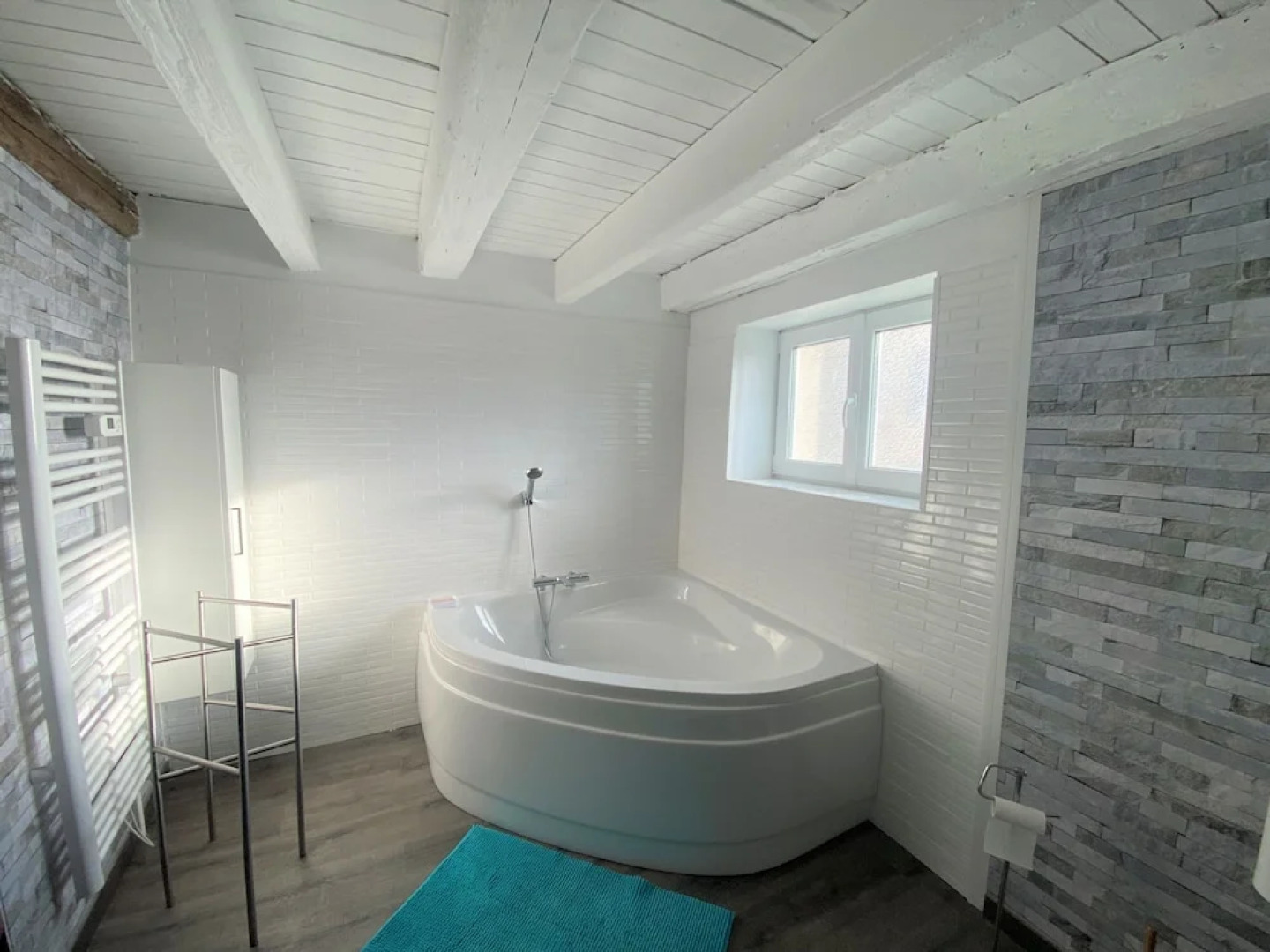 A la fontaine fleurie