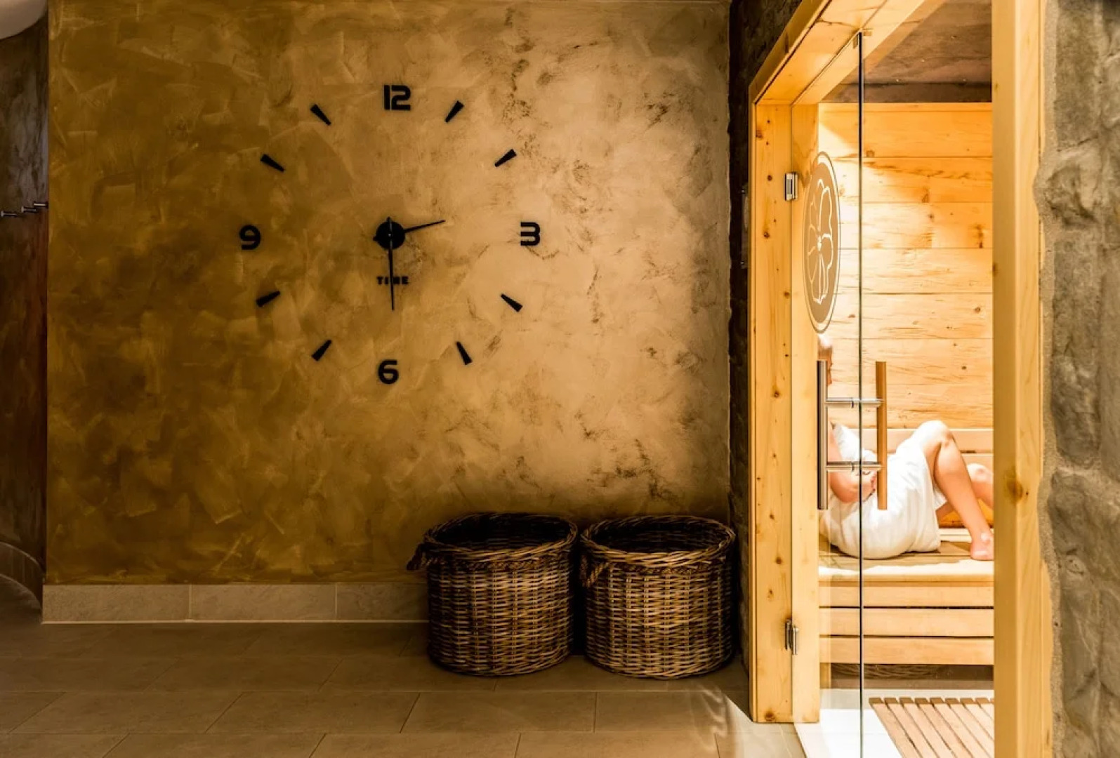 4 Moods Suites & Spa Erwachsenenhotel