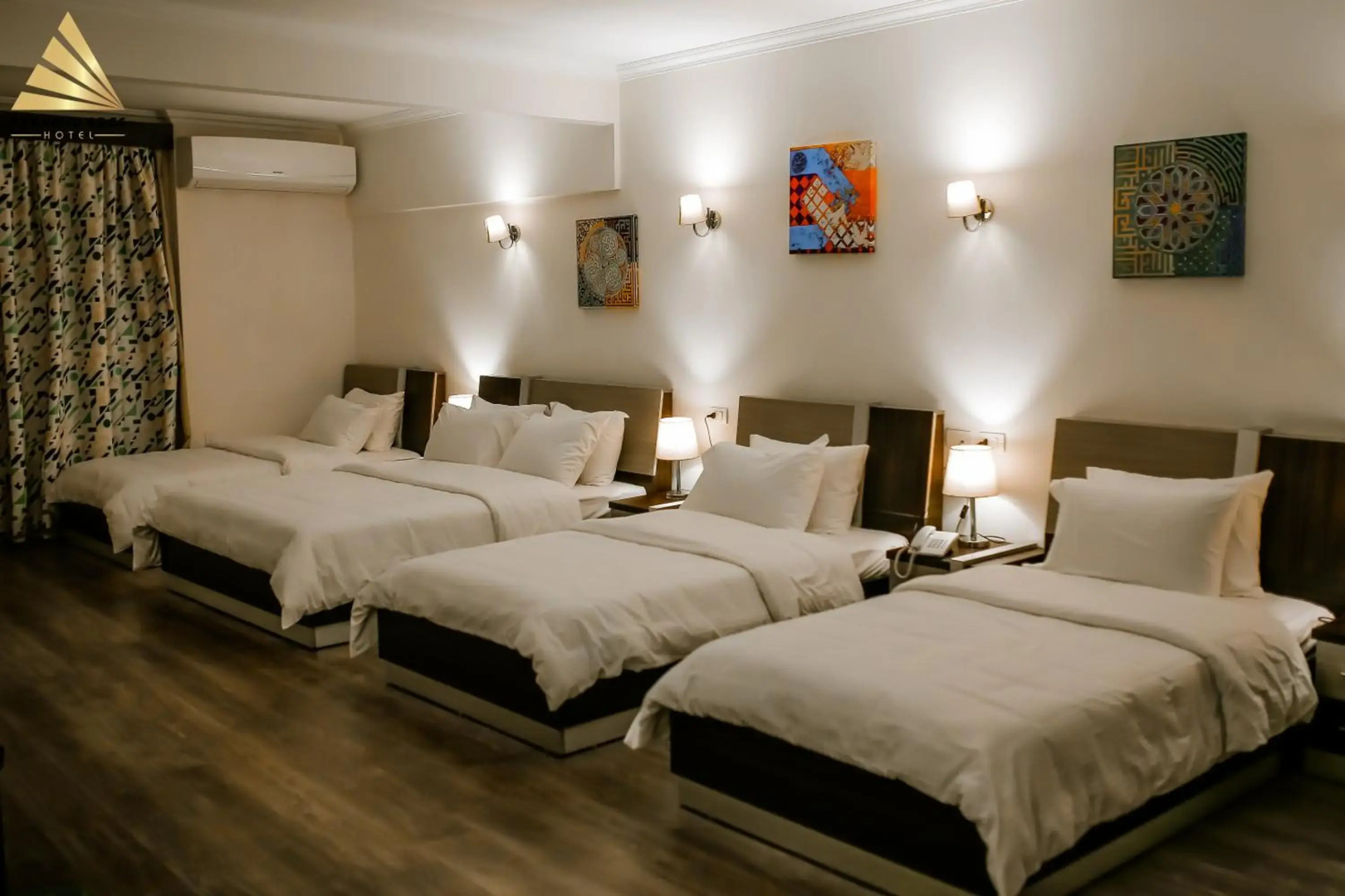 Pyramid Edge Hotel & Exclusive Pyramids View Rooftop