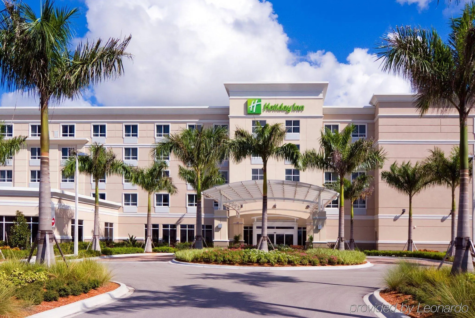 Crowne Plaza Ft. Myers Gulf Coast by IHG