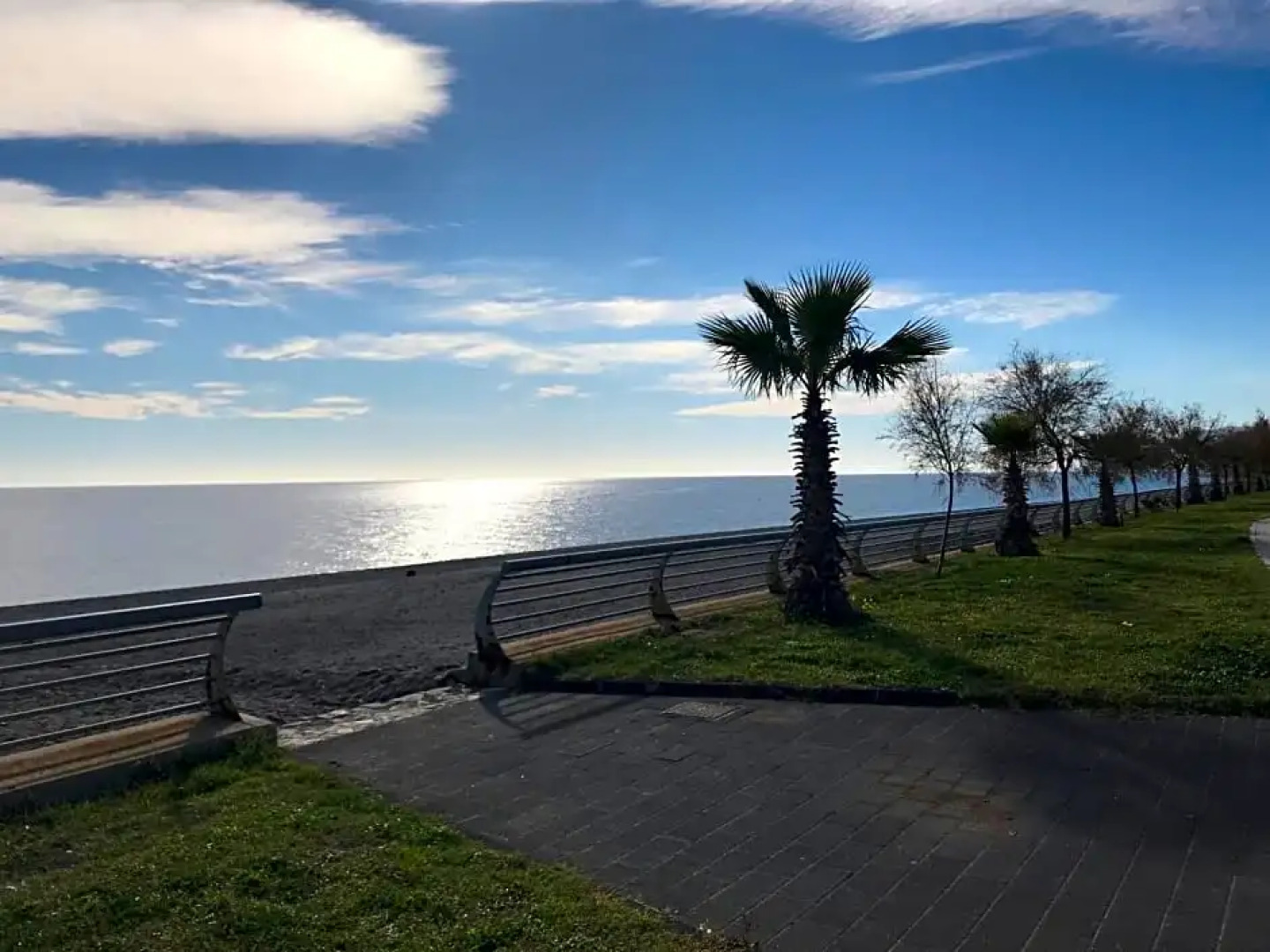 Castello D'Alcontres B&B