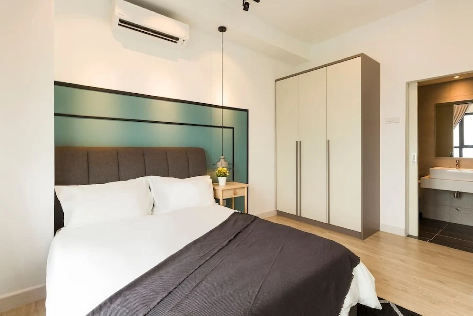 Modern 2Br Arte Suite By Guestready