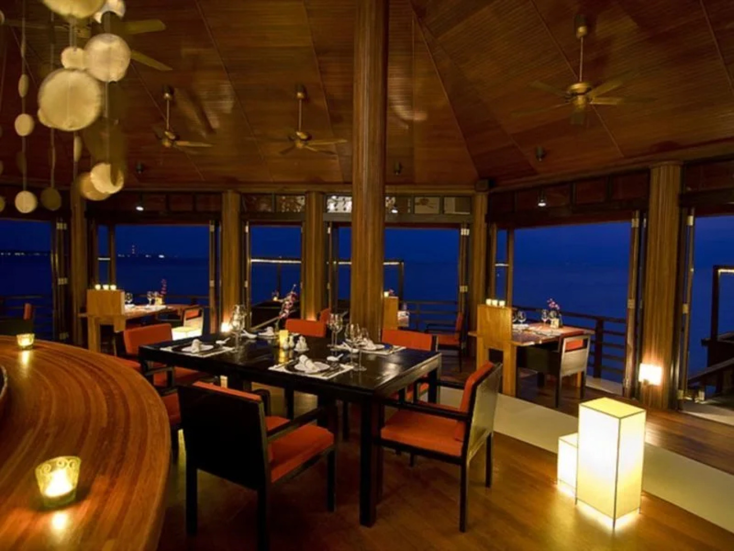 Lily Beach Resort & Spa 