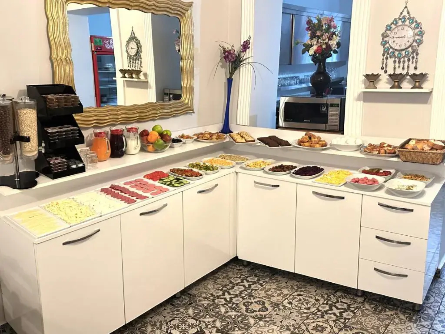 Modern Sultan Hotel