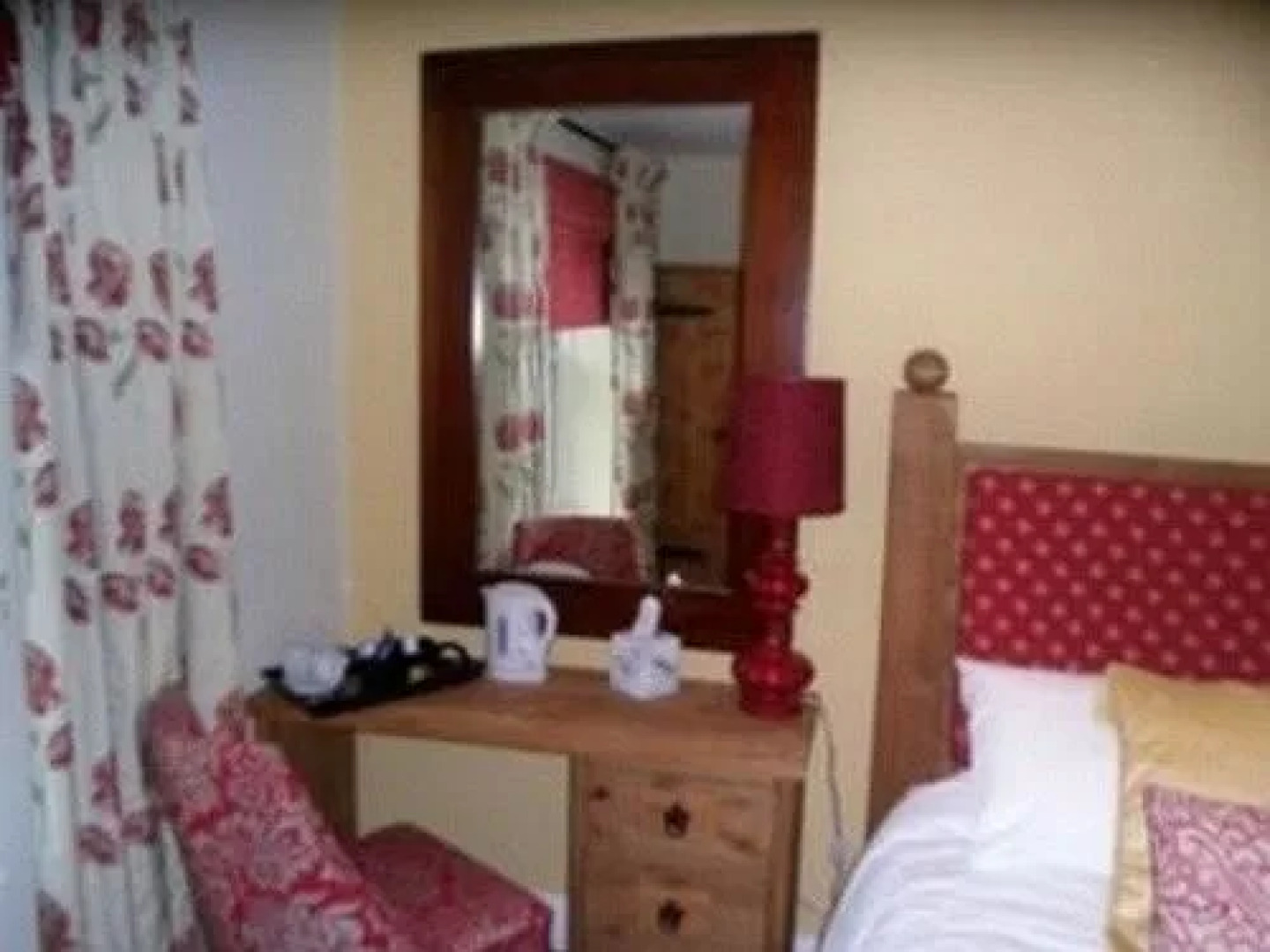 The Barrington Arms Hotel