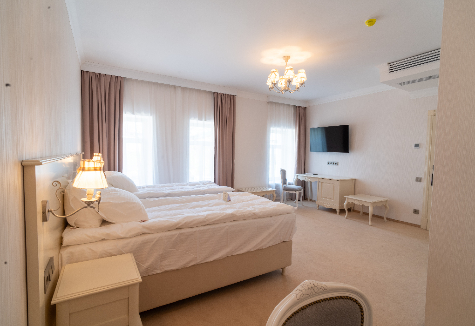 Russian Seasons Vyatskoye Village 4*