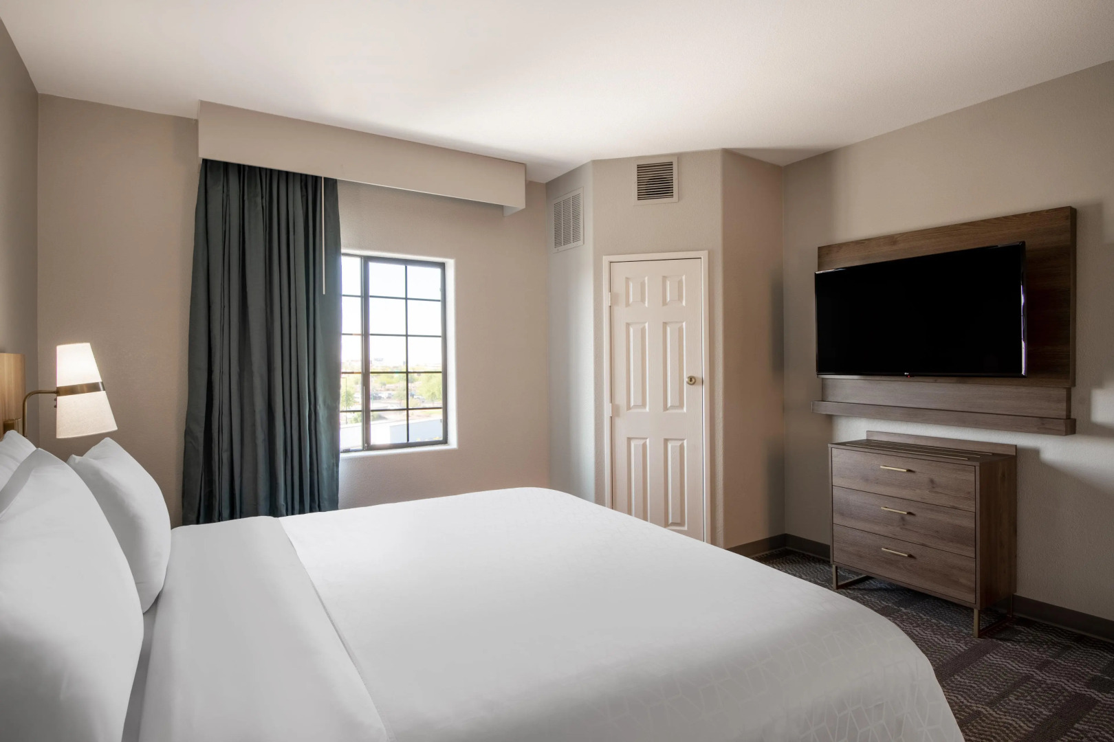Staybridge Suites Phoenix - Glendale Sports Dist by IHG