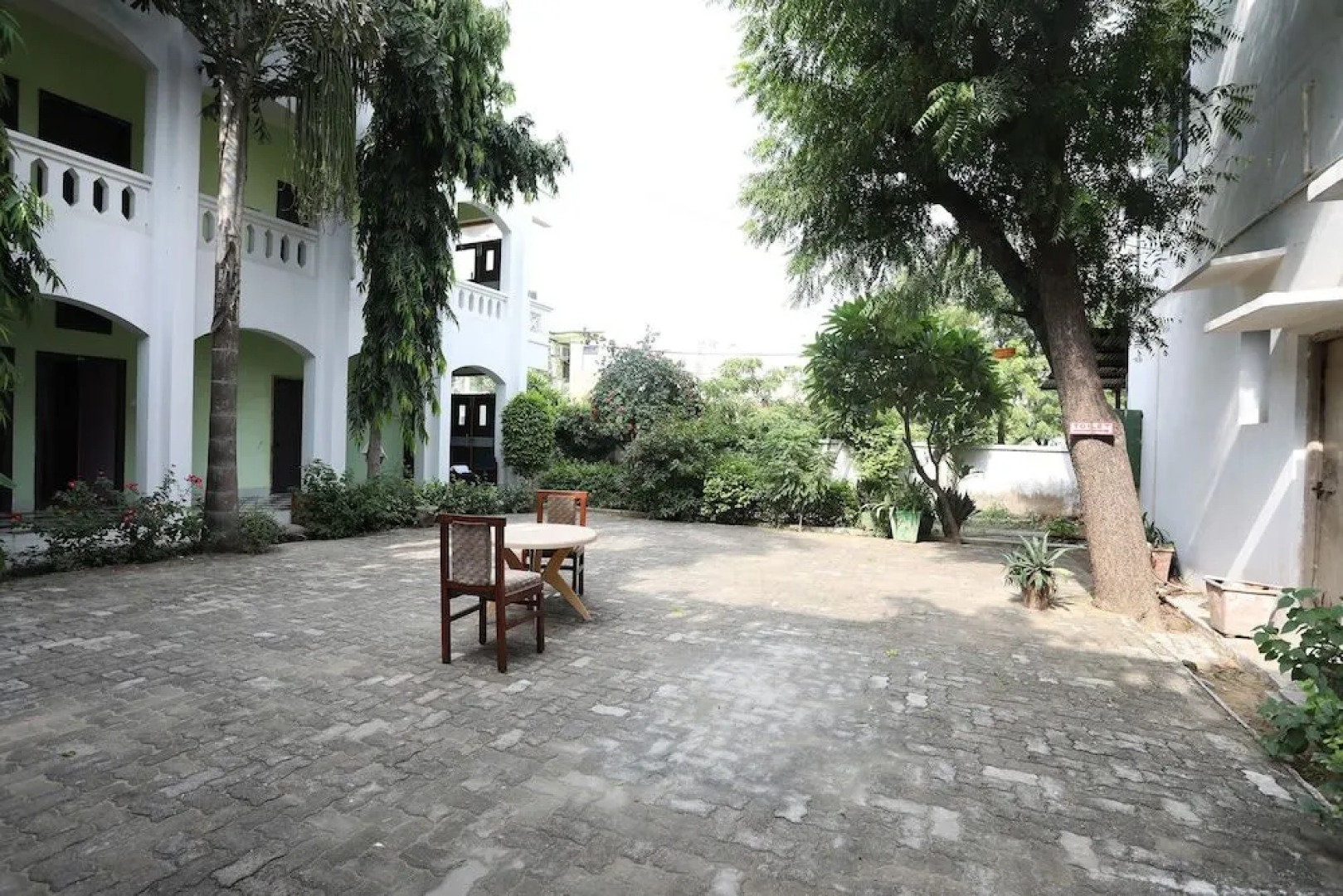 OYO 19514 Hotel Park Regency