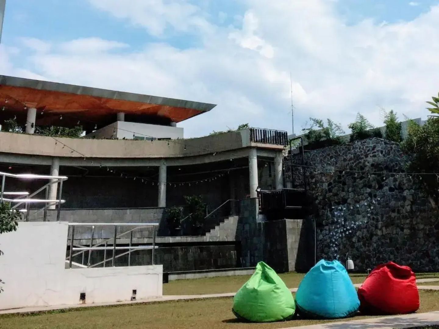 TechieRoom Kotlin at Clove Garden Residence