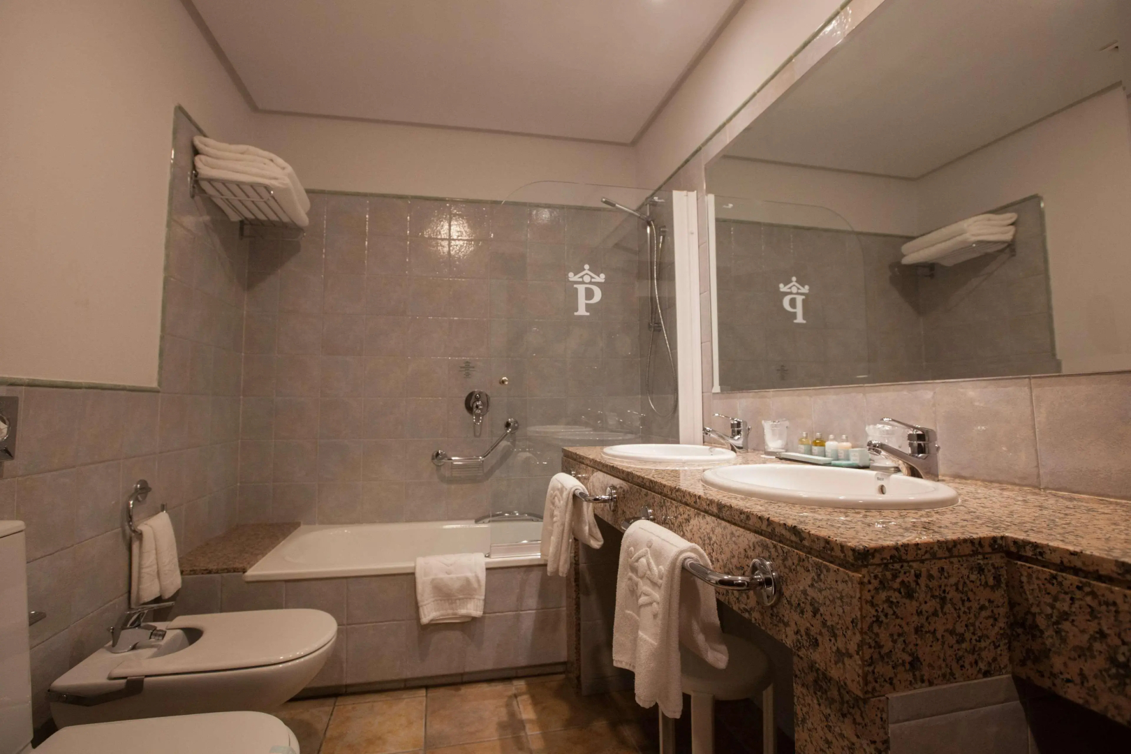 Parador De Cangas De Onis