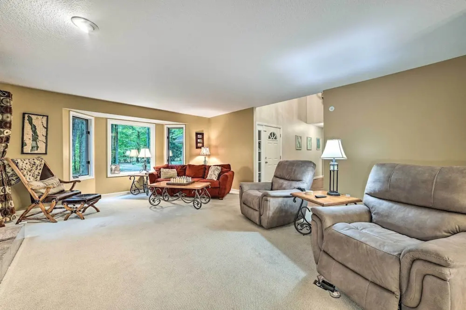 Bellaire Ski Escape ~ 1 Mile to Schuss Mountain!