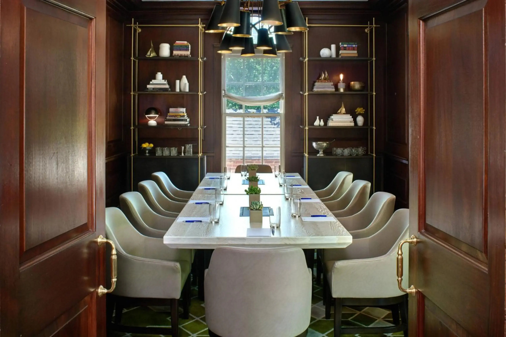 Morrison House Old Town Alexandria, Autograph Collection