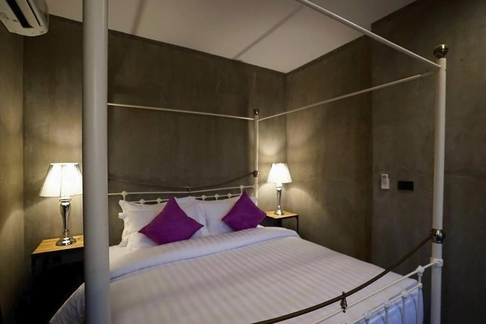 House of Passion Amphawa