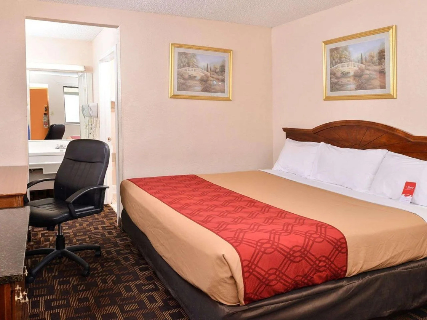 Econo Lodge Bellmawr Area